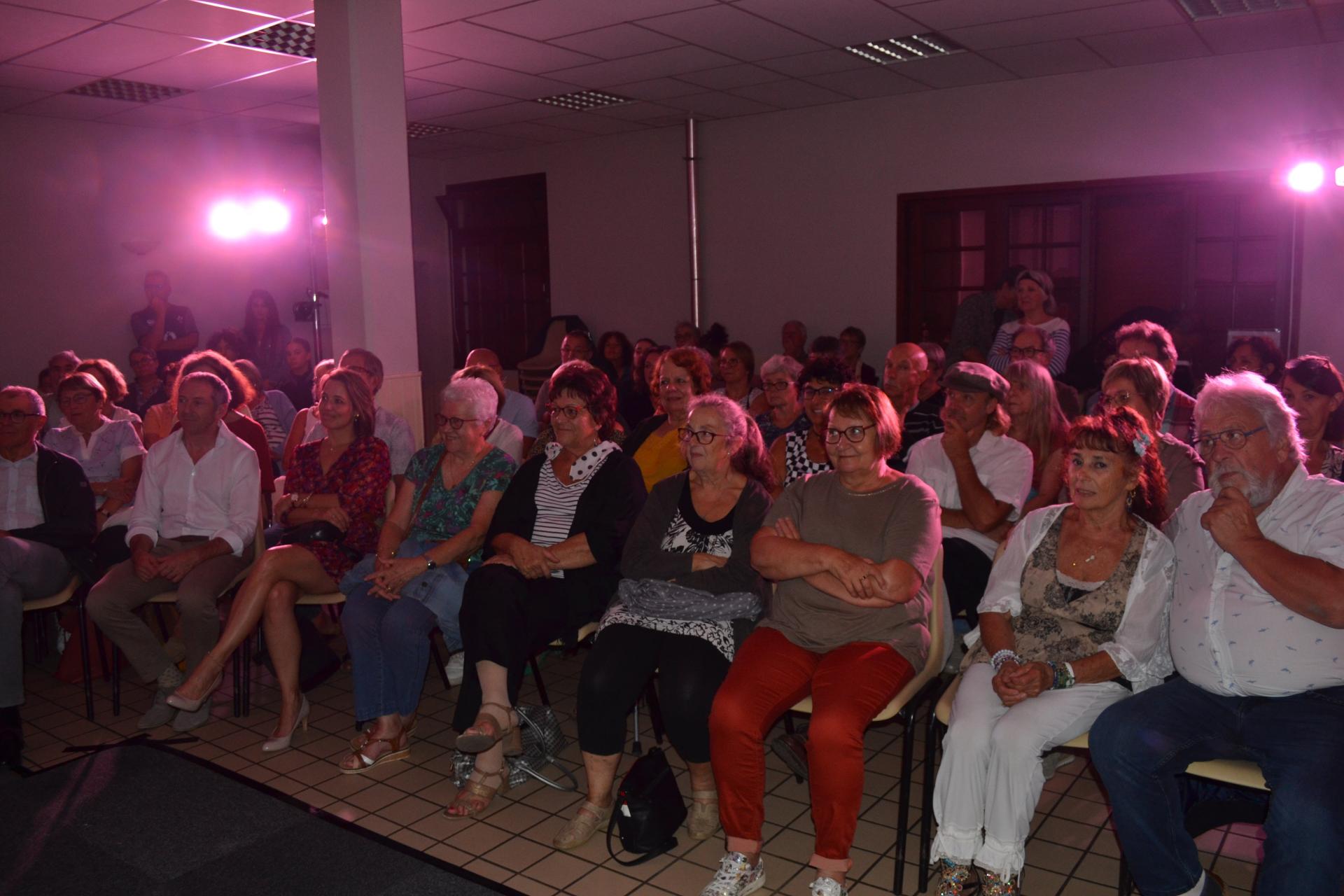 Une soirée de théâtre à Romange